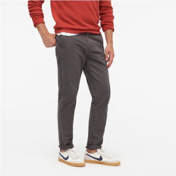 J. Crew Gray Straight-Fit Pant in Broken-in Chino - Picture 3 of 6